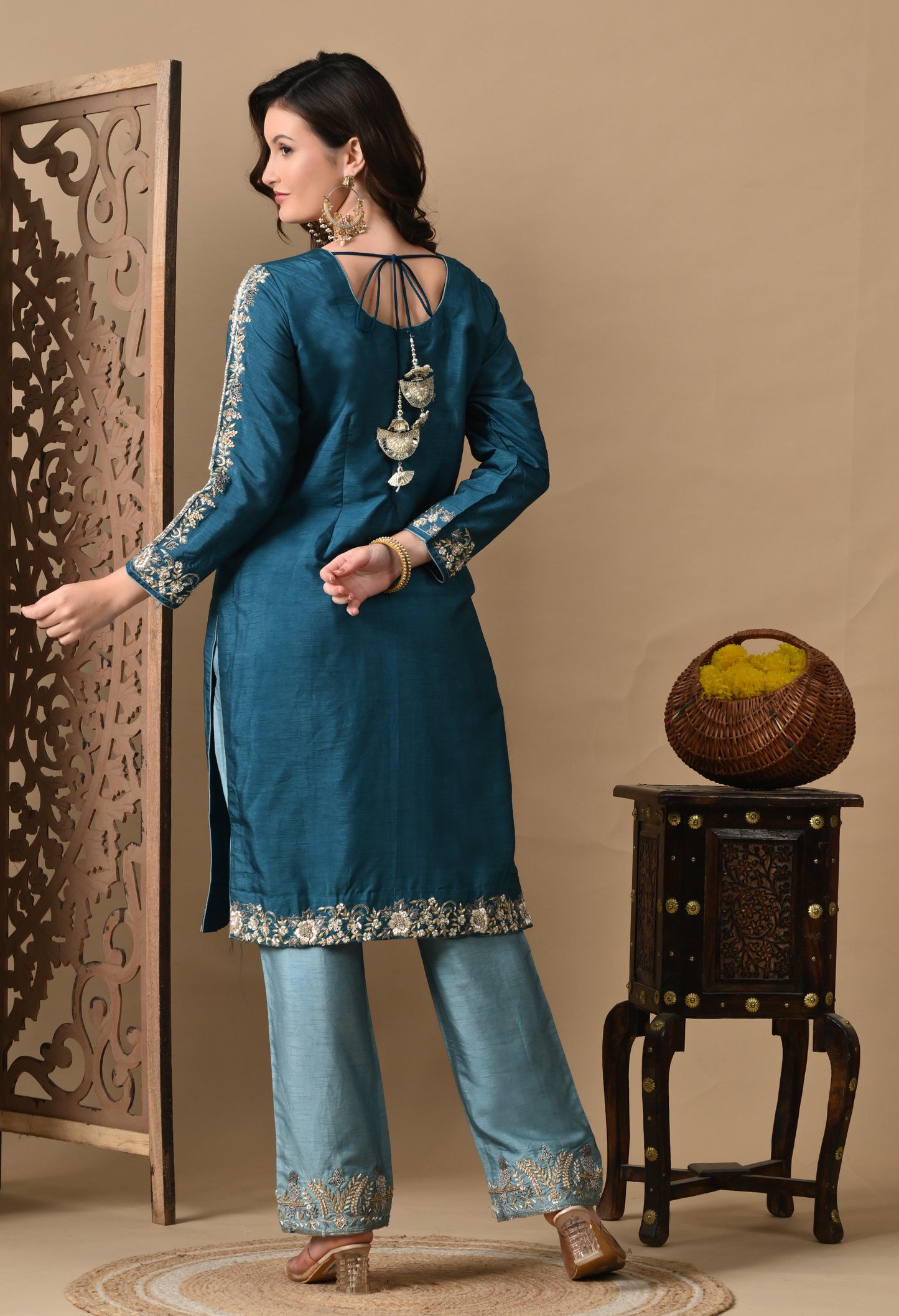 Regal Sky Blue Silk Kurta Set with Elegant Embroidery