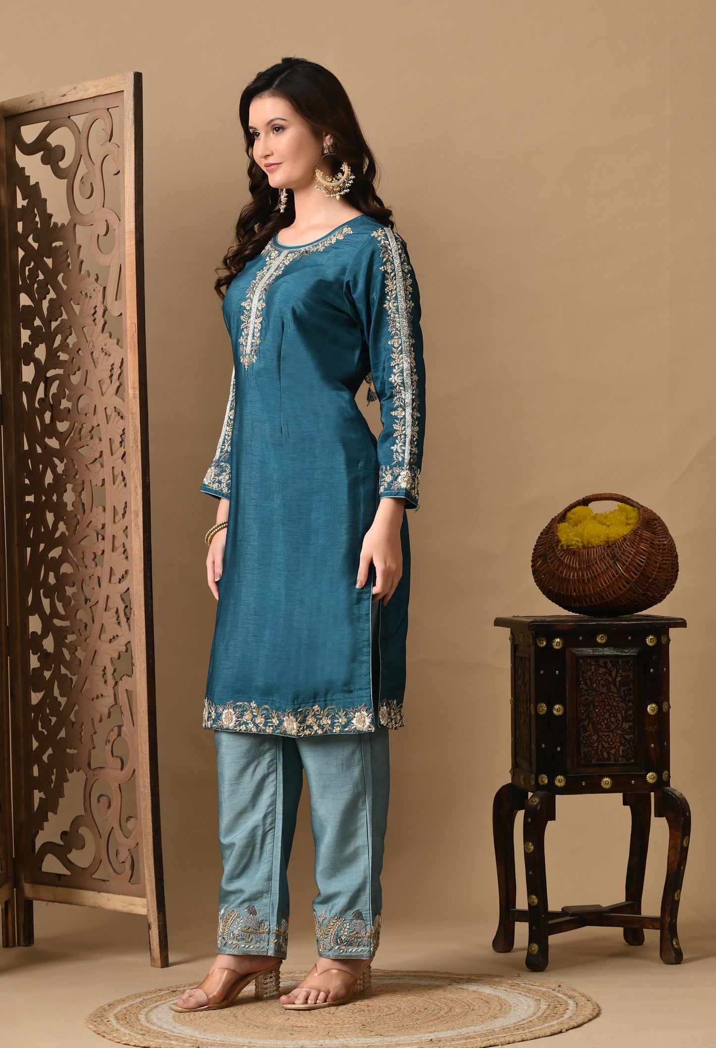 Regal Sky Blue Silk Kurta Set with Elegant Embroidery