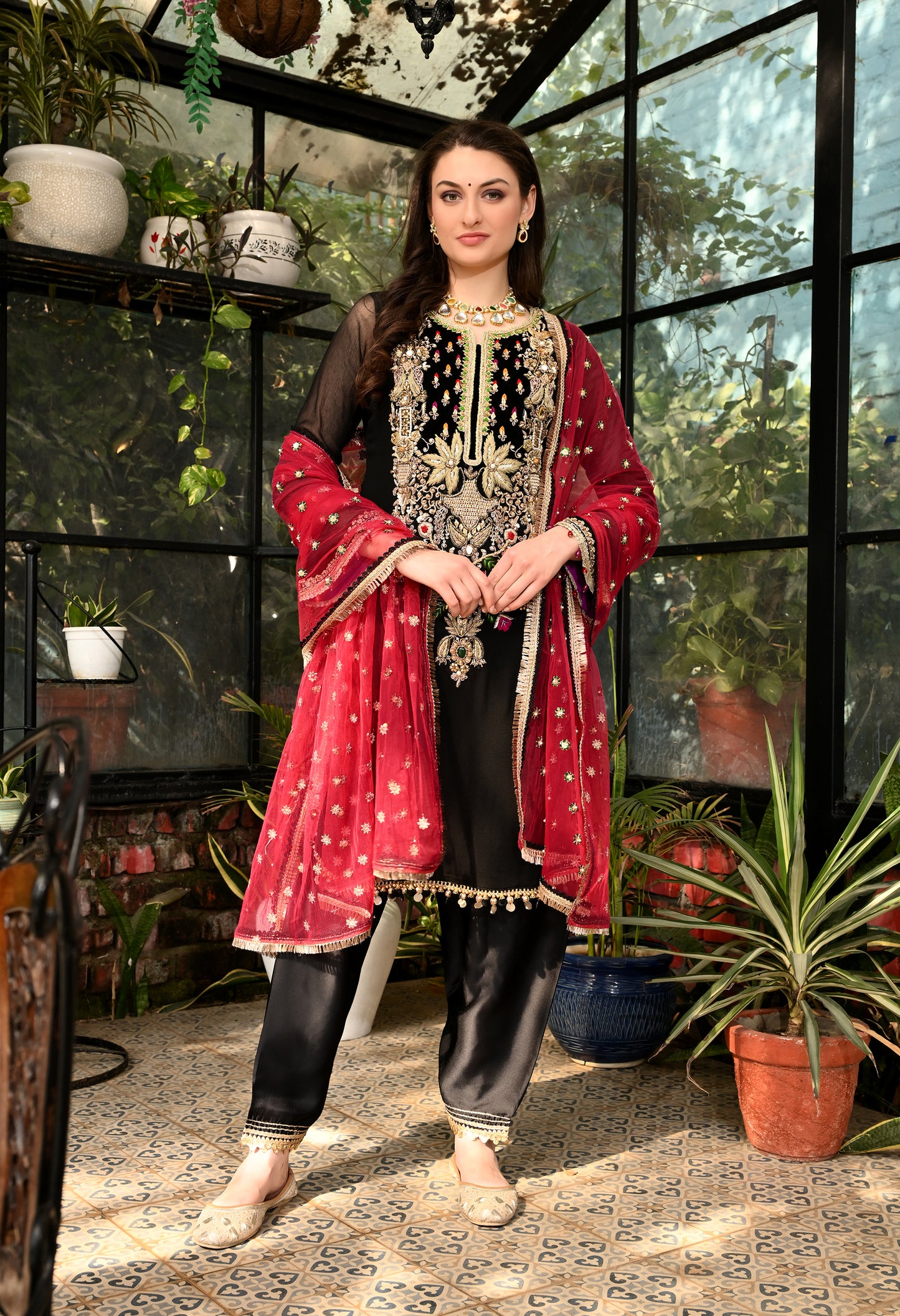 Dreamy Black Kurta Set with Zardozi, Dabka, and Resham Work