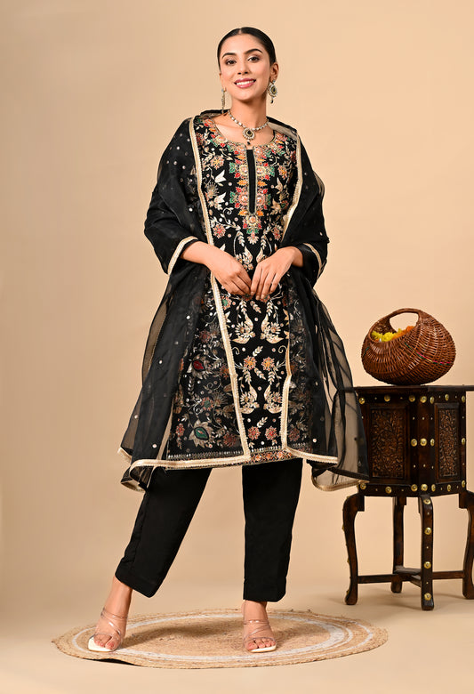 Black Kurta Set with Astonishing Gota Patti, Dabka, Thread, and Zardozi Work