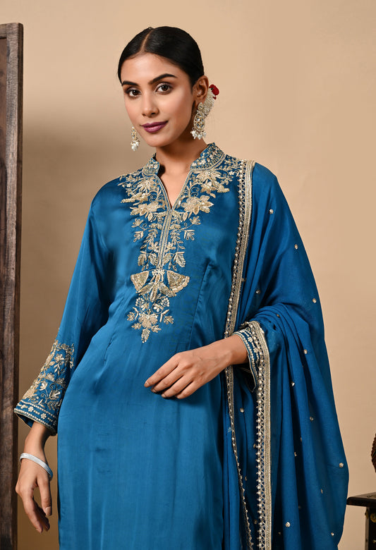 Royal Blue Kurta Set with Zardozi, Dabka, and Sequin Craftsmanship