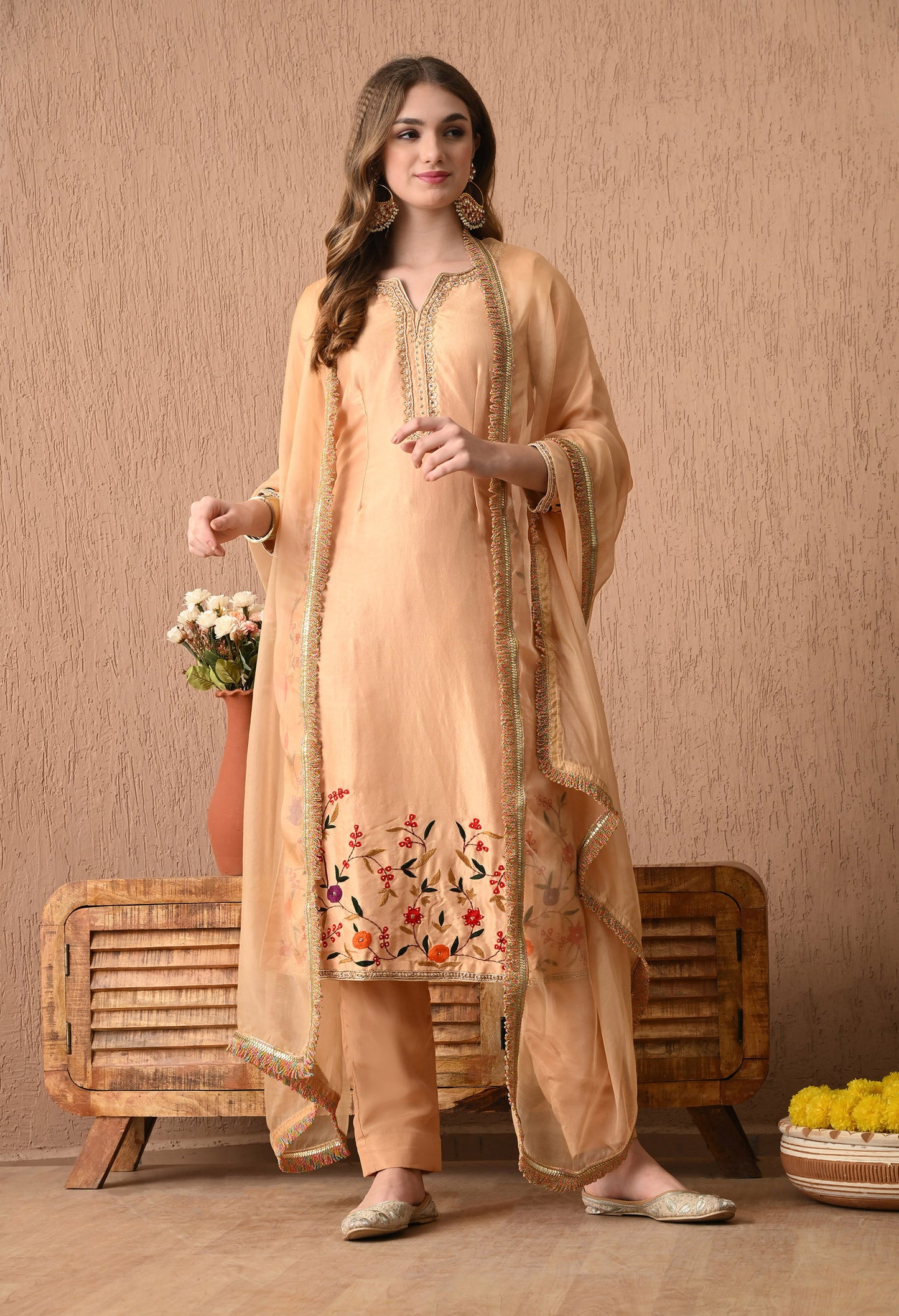 Stunning Creamish Yellow Kurta Set with Beautiful Zardozi, and Thread Work