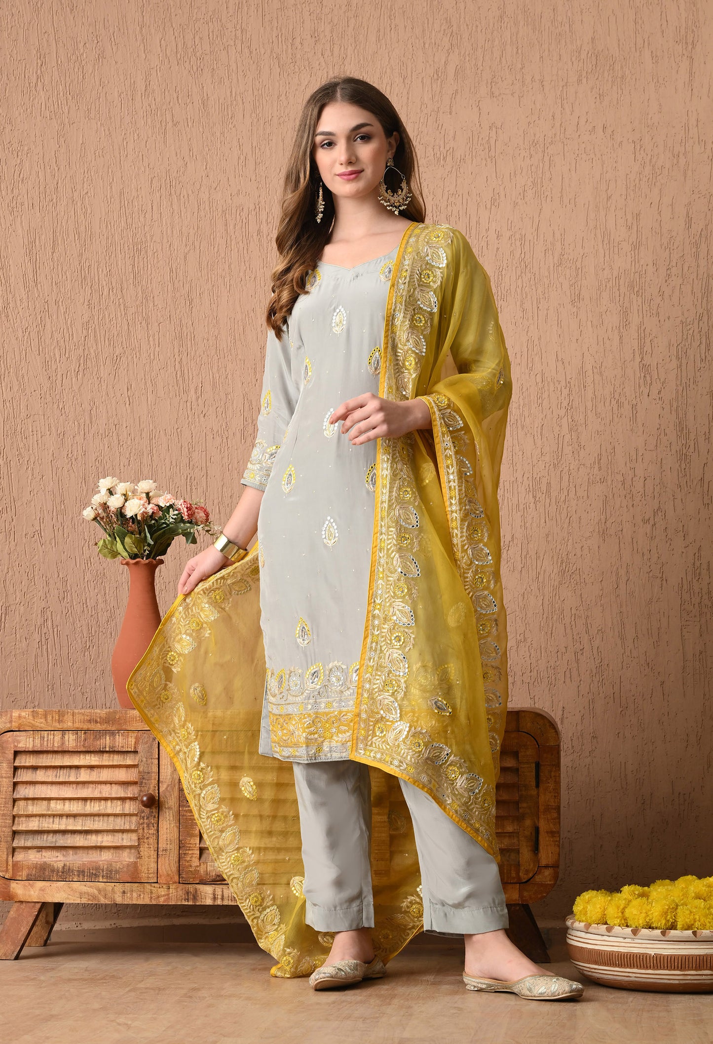 Stunning Light Grey Kurta Set with Beautiful Zardozi, Thread, Sequin, and Applique Work