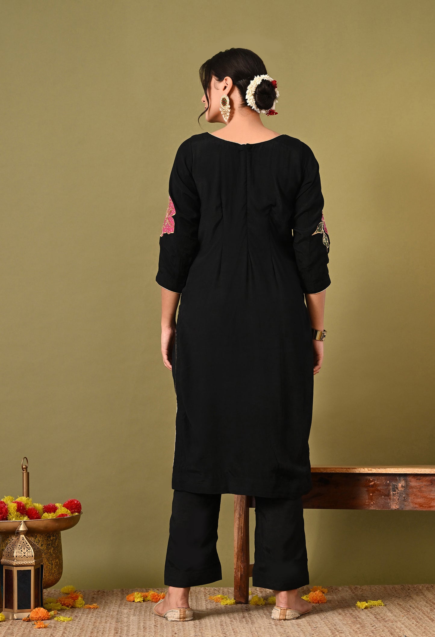 Black Silk Kurta Set with Intricate Embroidery and Hand-Painted Detailing