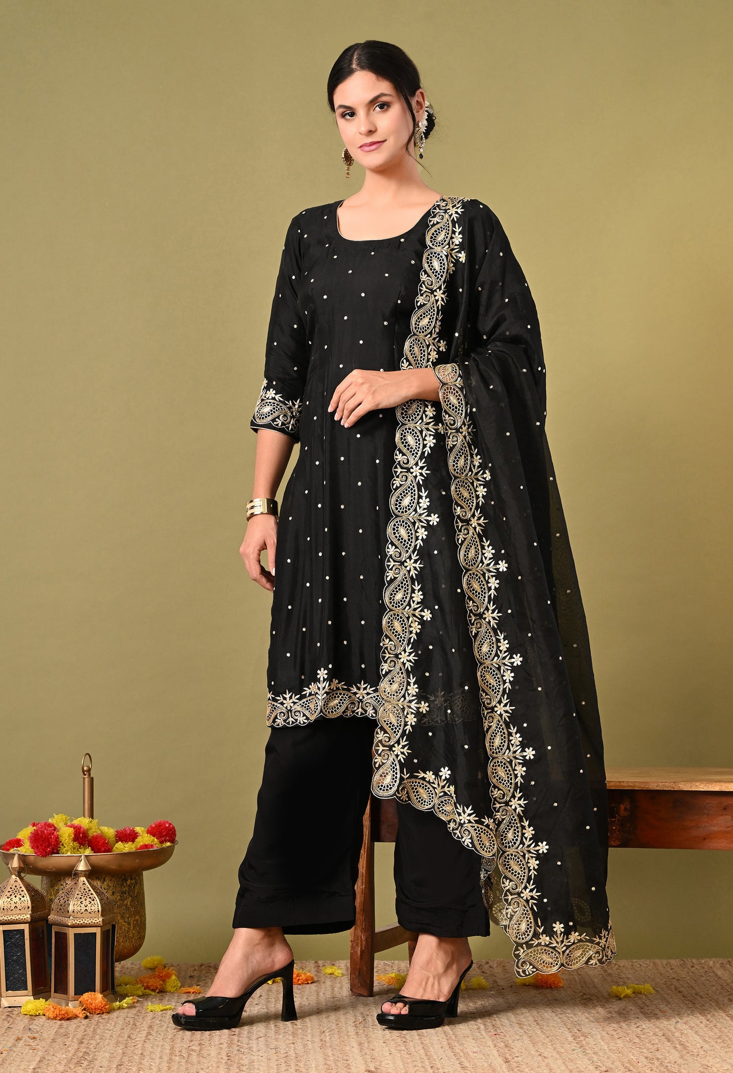 Majestic Black Organza Kurta Set with Zardozi and Tilla Embroidery