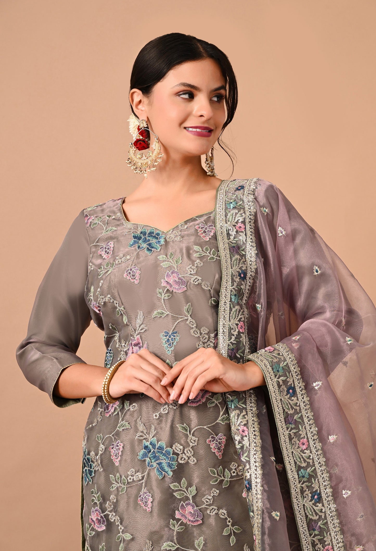 Astonishing Pista Green Kurta Set with Thread and Zardozi Work