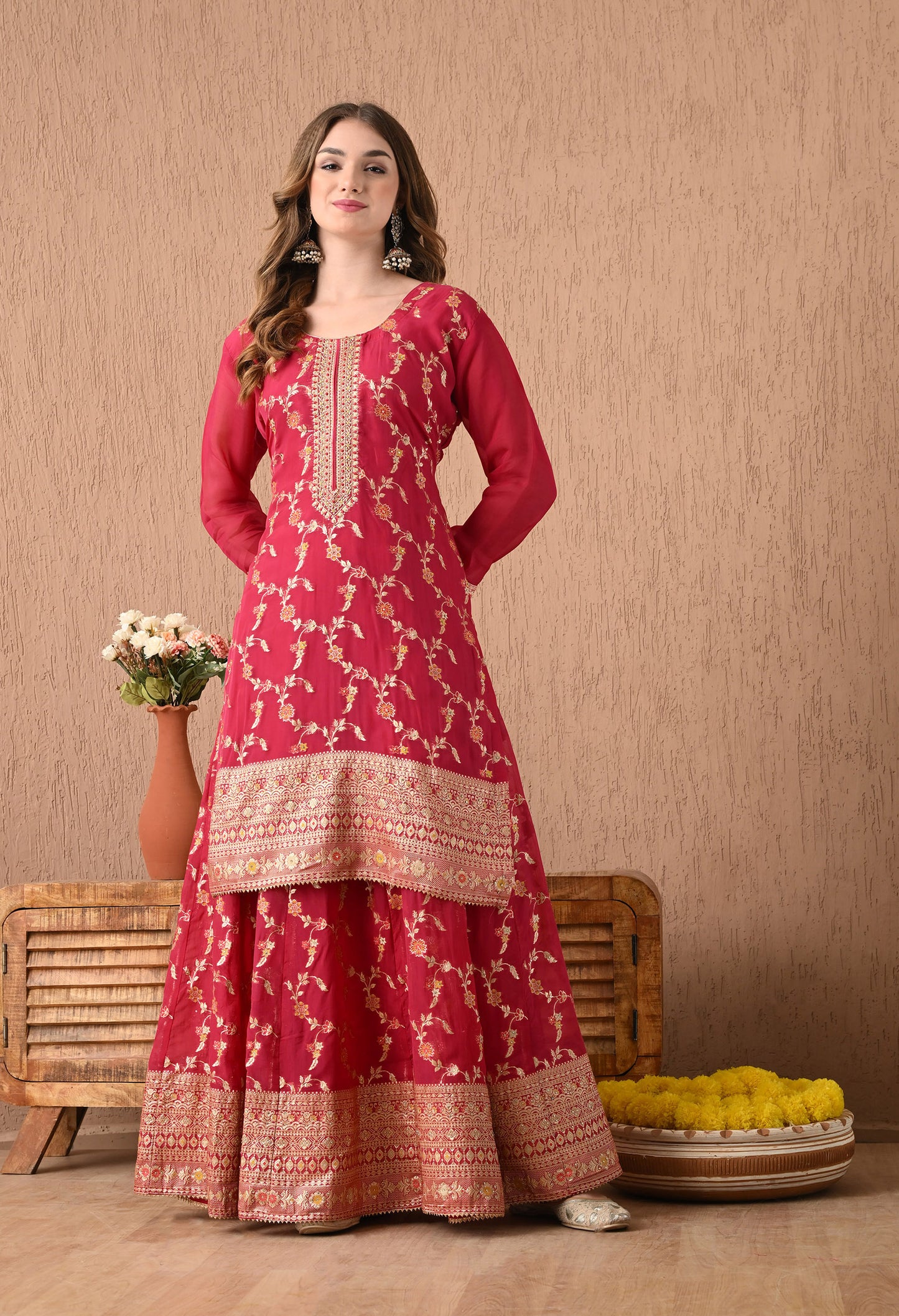 Exquisite Dark Pink Lehnga Set with Banarsi Weaving and Zardozi Work