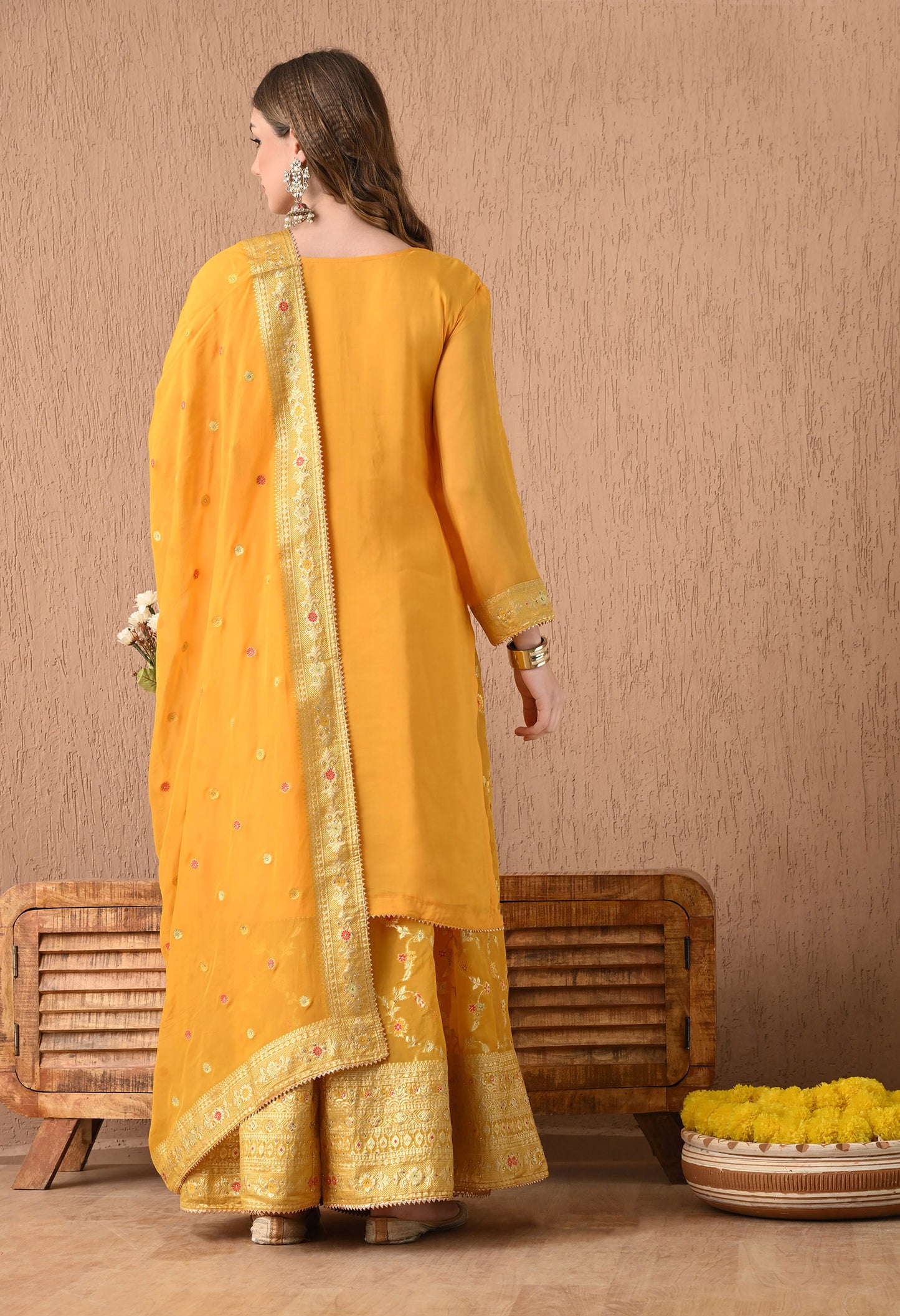 Elegant Yellow Lehnga Set with Banarsi Weaving and Zardozi Work
