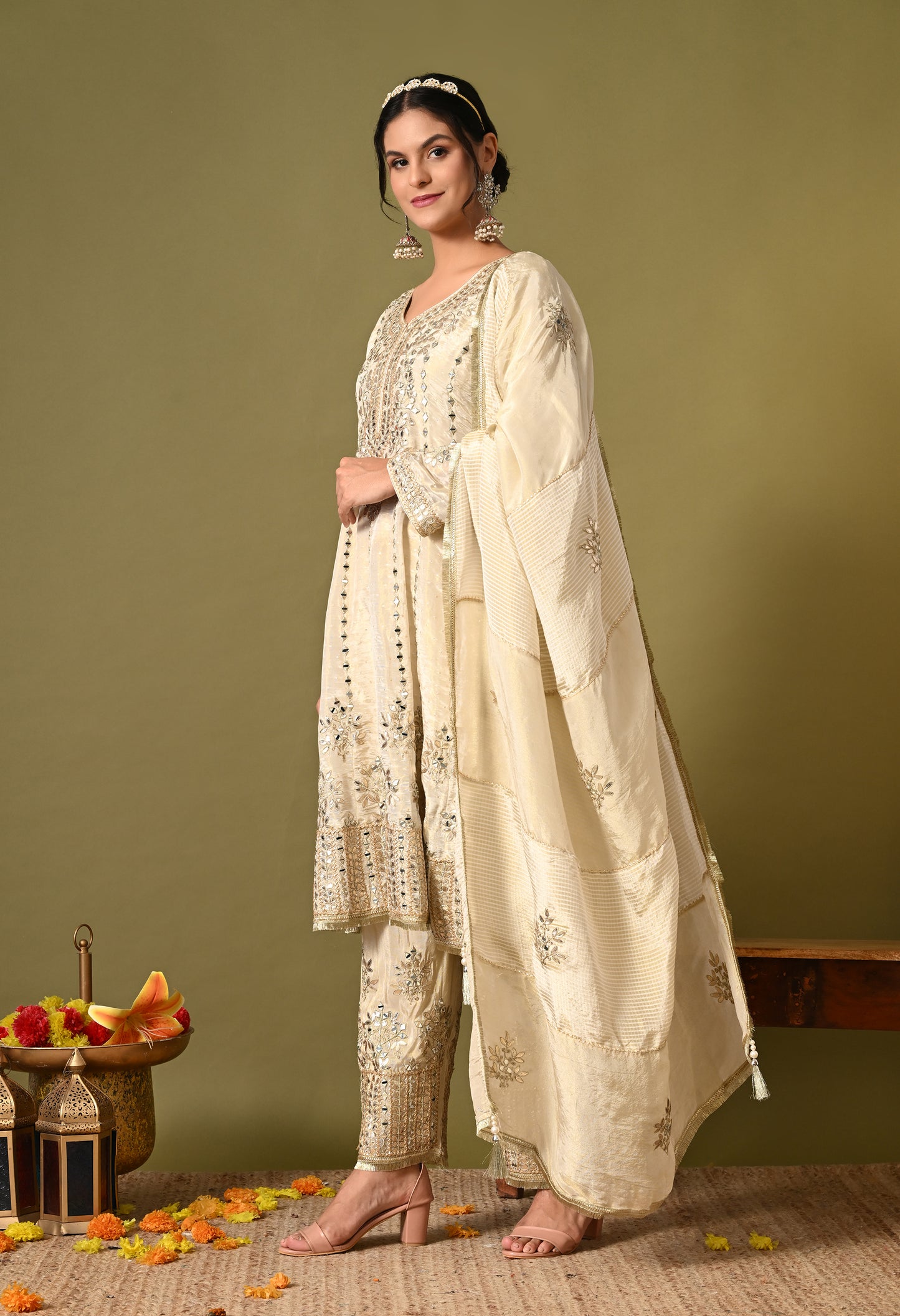 Special Cream Kurta Set with Gotta and Zardozi Work