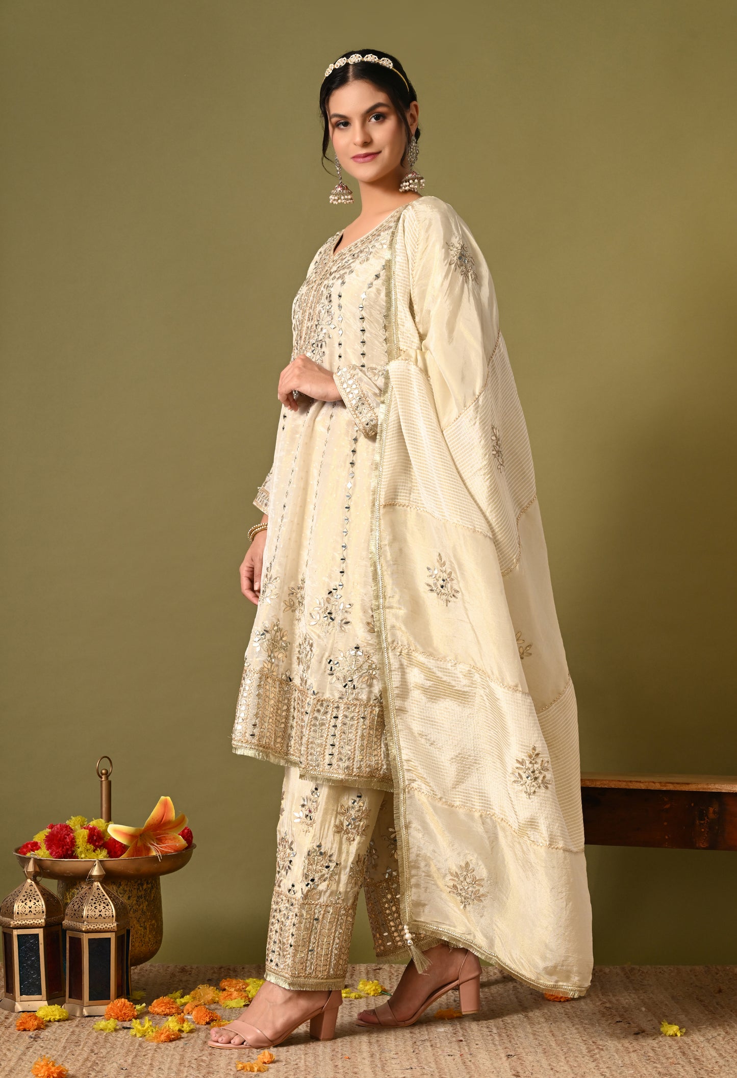 Special Cream Kurta Set with Gotta and Zardozi Work