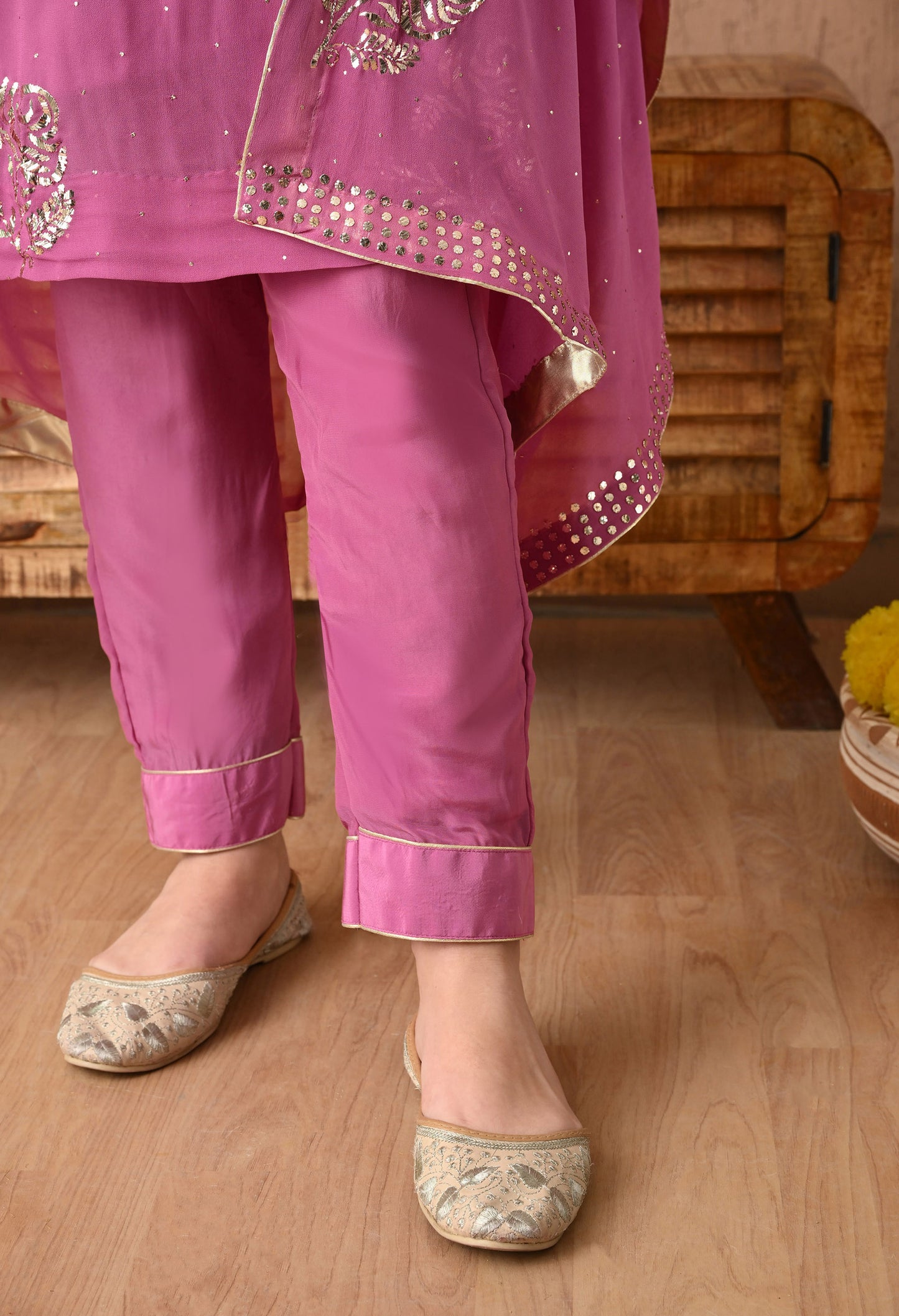 Stunning Light Purple Kurta Set with Mukaish work