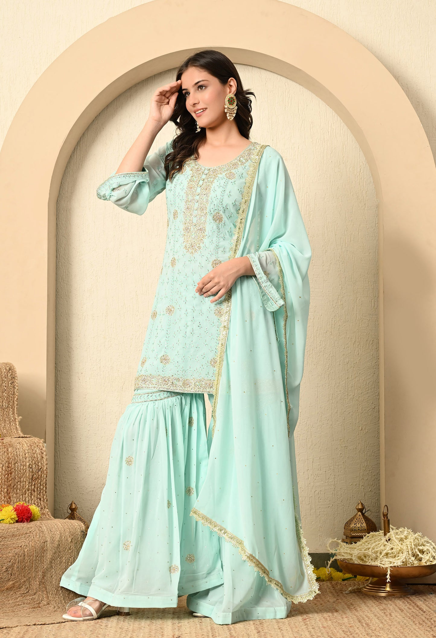 Light Green Gharara Set with Mesmerizing Thread and Crystal Work