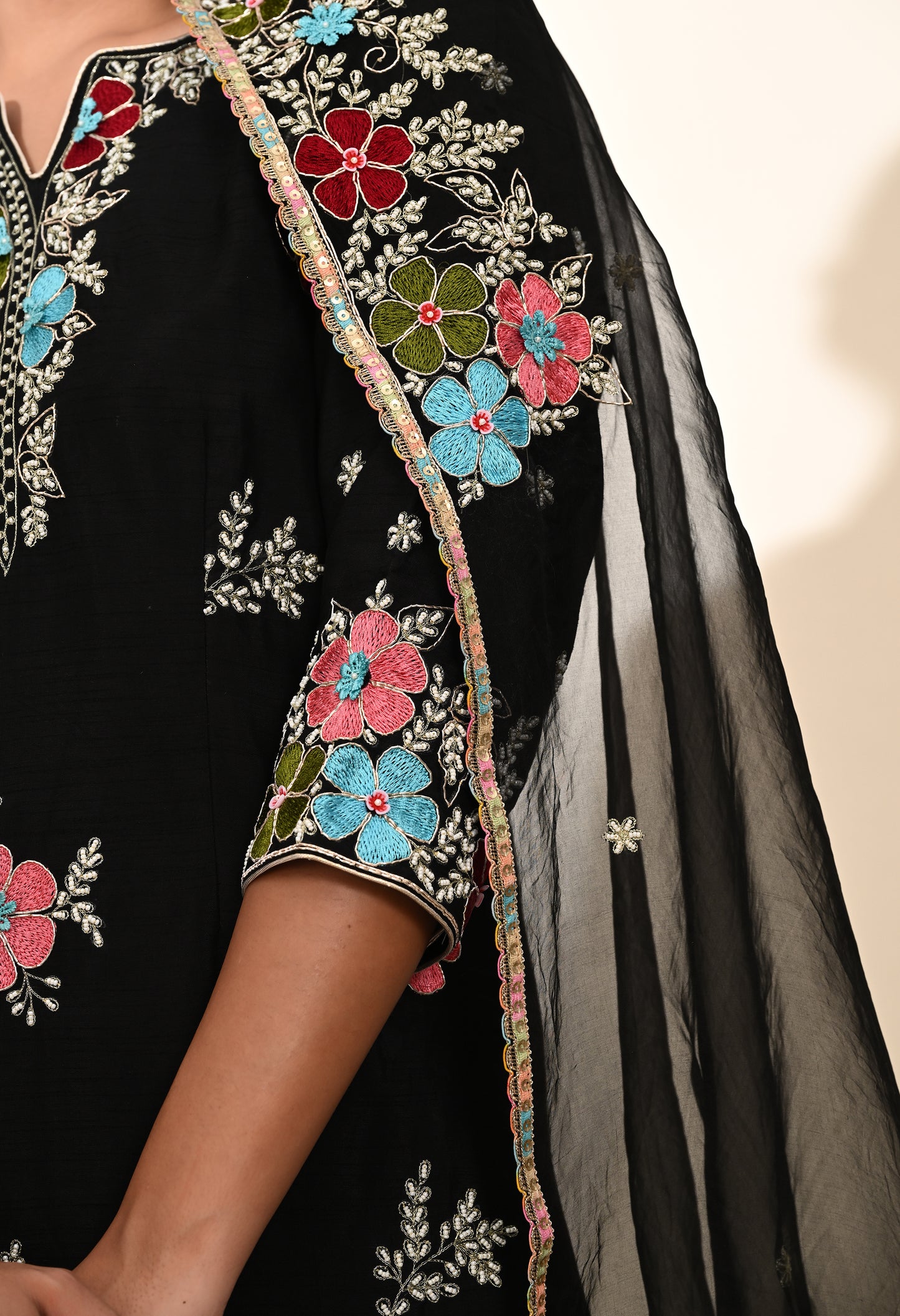 Striking Black Silk Gharara Set with Zardozi Embroidery