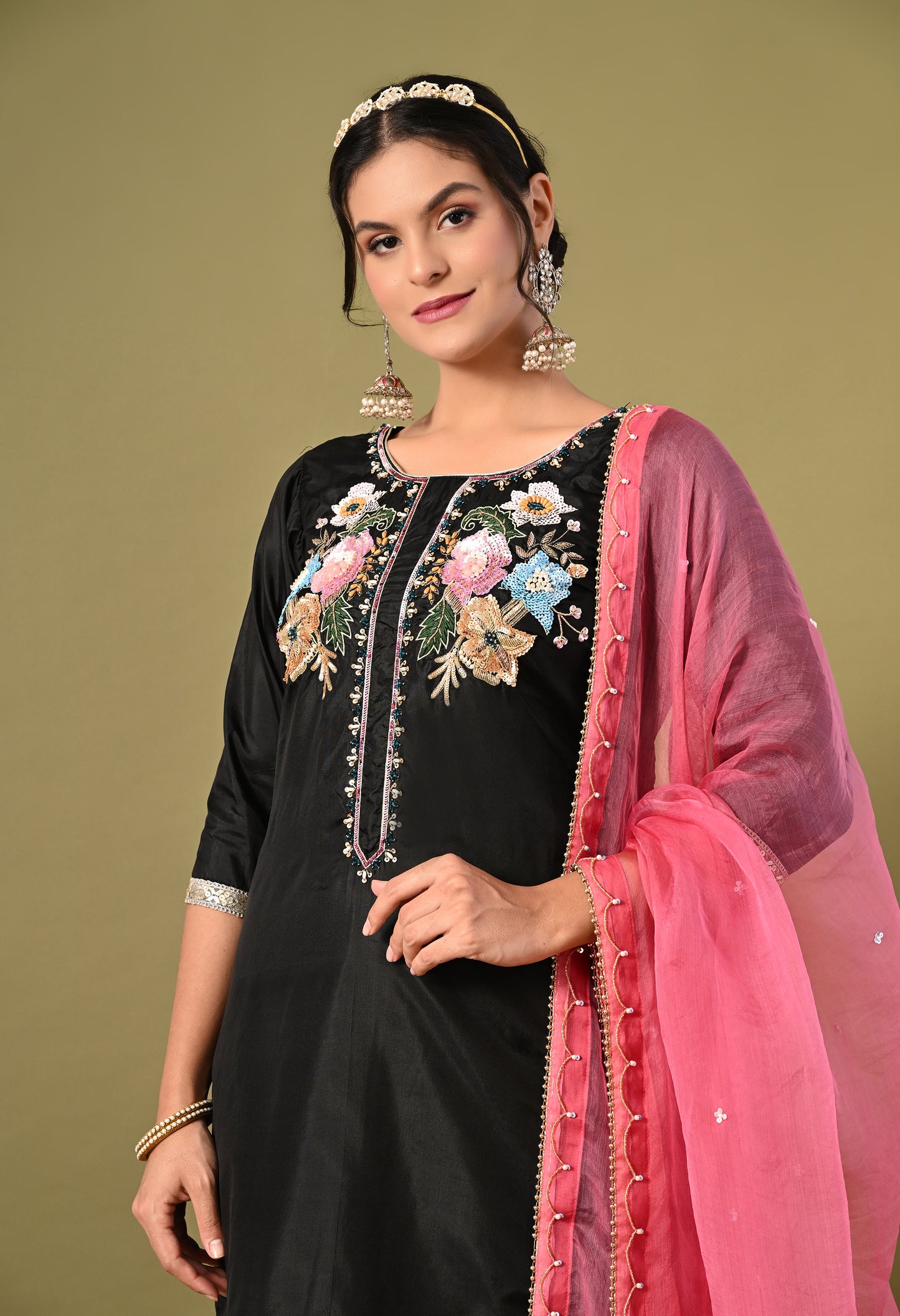 Charismatic Black Kurta Set with Zardozi, Sequin, Sippi, and Thread Work
