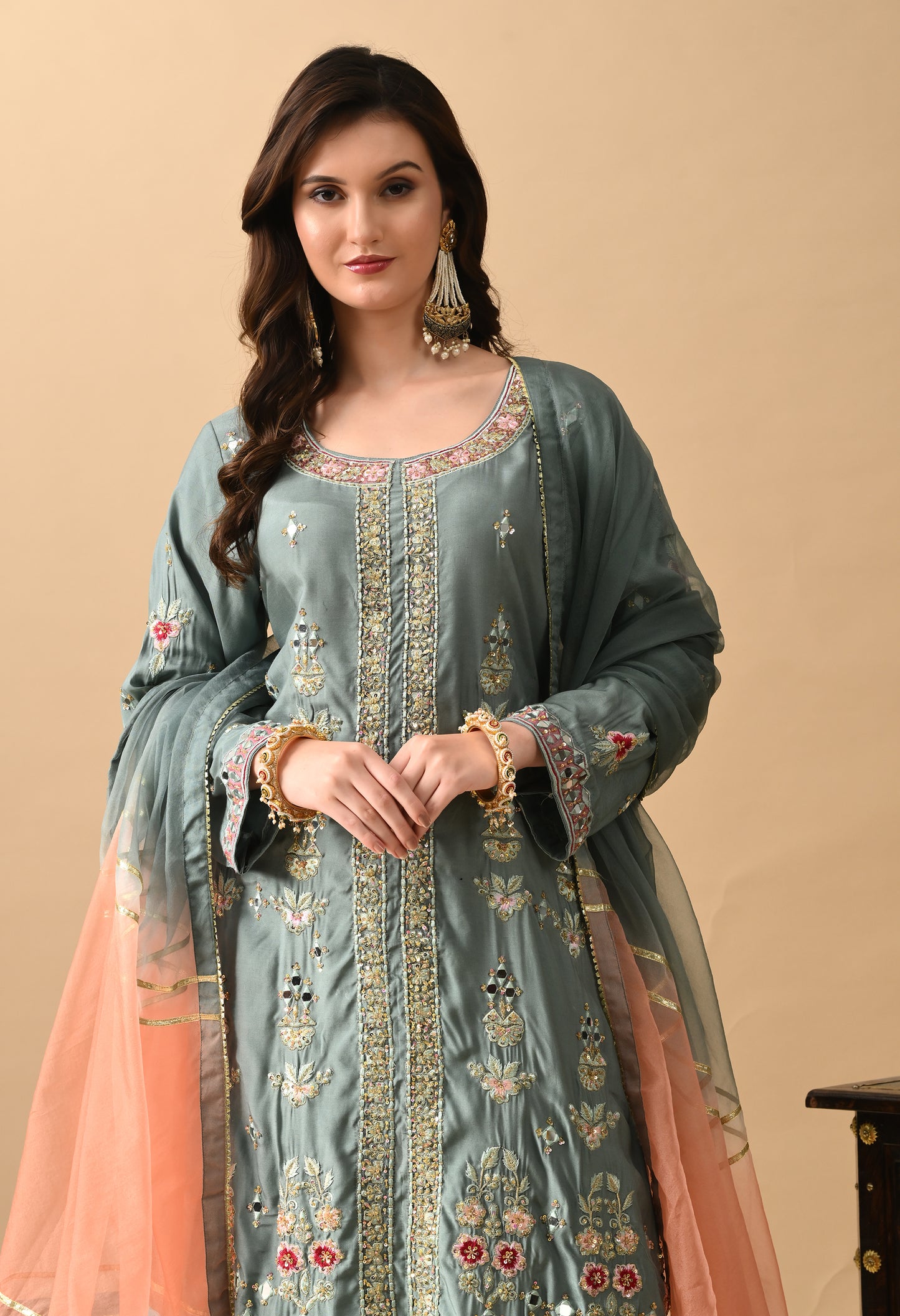 Grey Threadwork Kurta Set with Mirror and Sequins