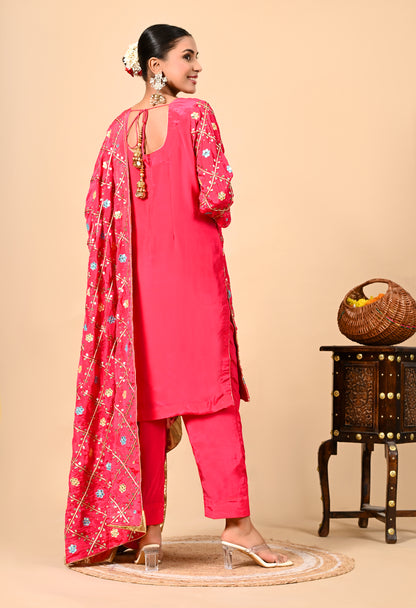 Exquisite Hot Pink Kurta Set with Gotta, Thread, and Mirror Work