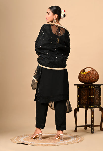 Black Kurta Set with Astonishing Gotta, Dabka, Thread, and Zardozi Work