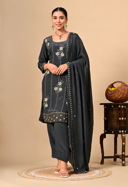 Dark Grey Kurta Set with Thread, Dabka, and Pearl Work