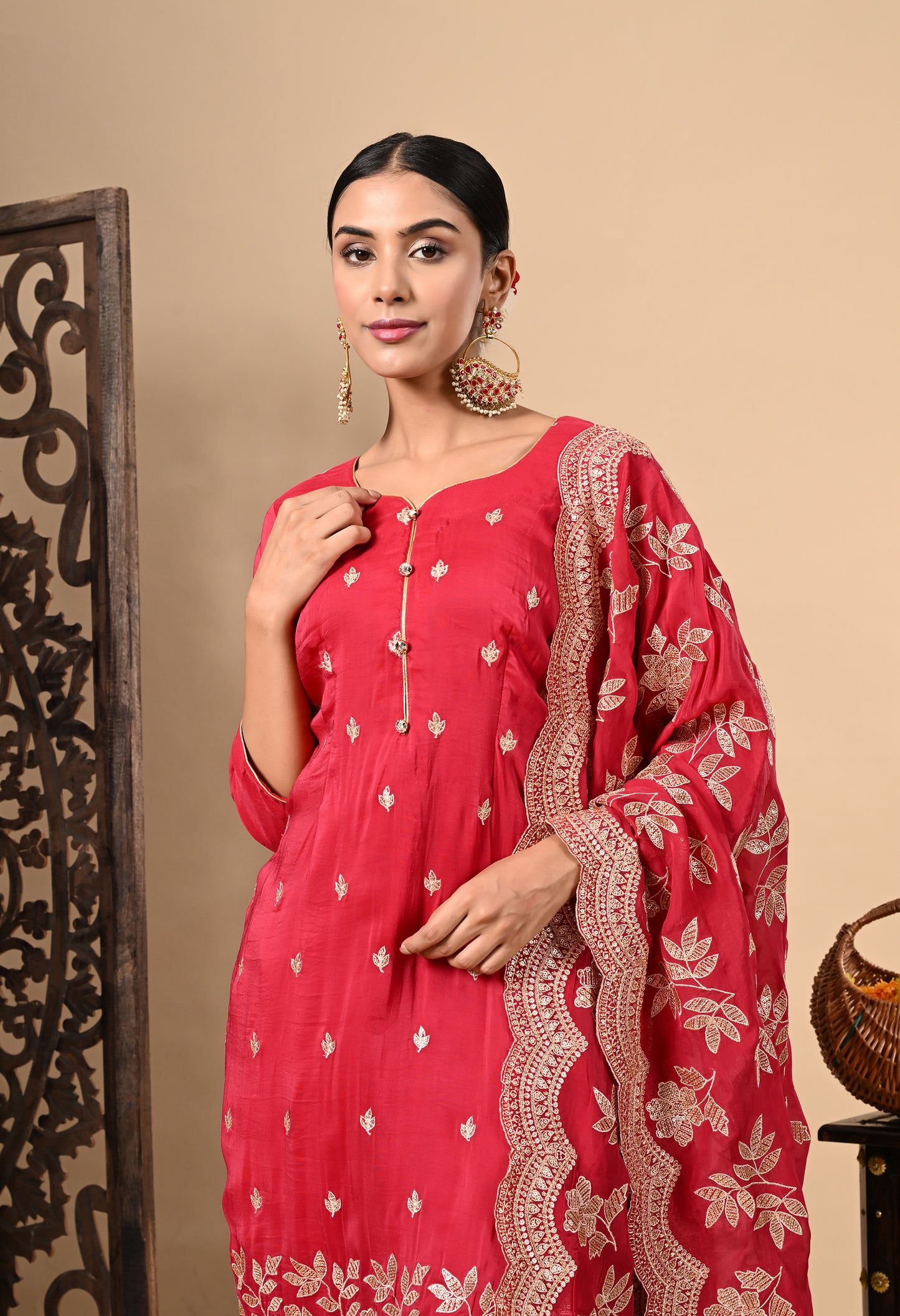 Elegant Red Magenta Kurta Set with Zardozi, Sequence, and Thread Work