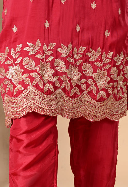 Elegant Red Magenta Kurta Set with Zardozi, Sequence, and Thread Work