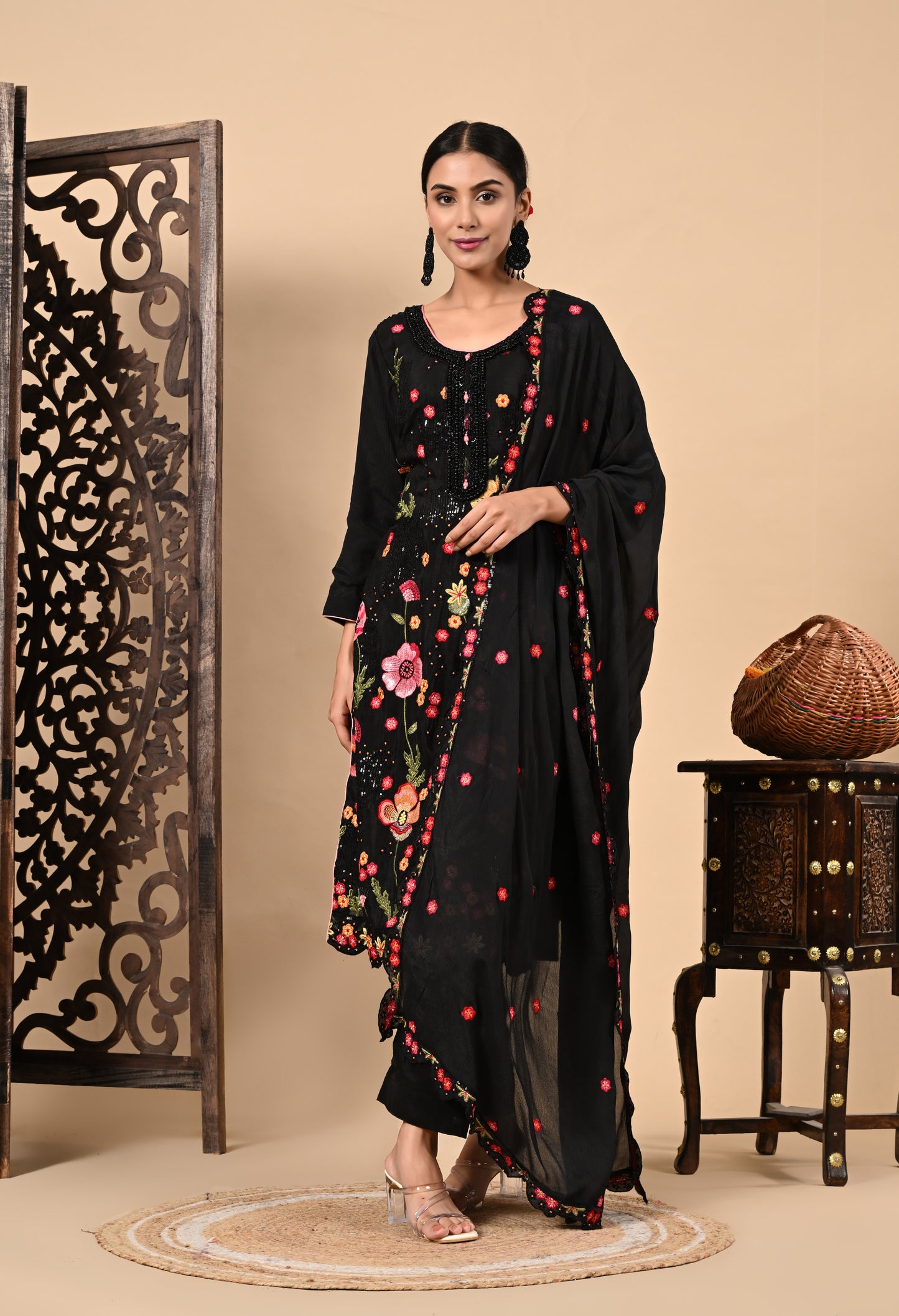 Graceful Black Kurta Set with Elegant Thread and Sequence Work