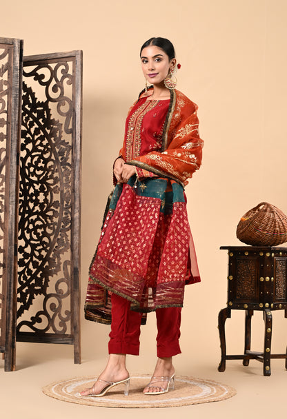 Dark Orange Kurta Set with Zardozi, Dabka, Sequence, and Thread Work