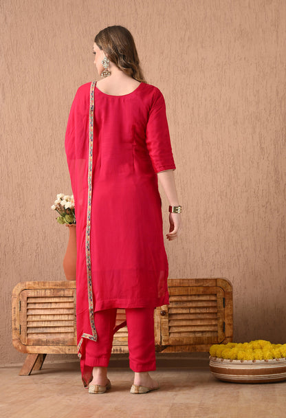 Mesmerising Pinkish Red Kurta Set with Zardozi, Thread, and Sequence Work