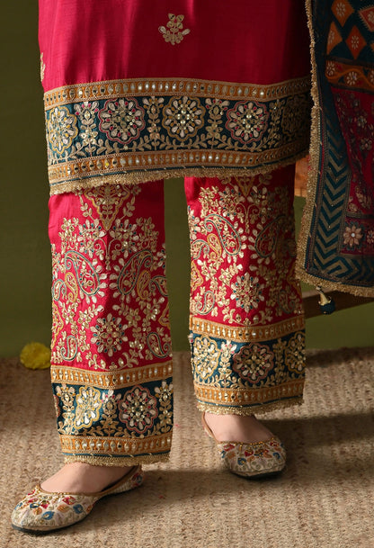 Hot Pink Kurta Set with Gotta, Zardozi & Sequin Detailing.