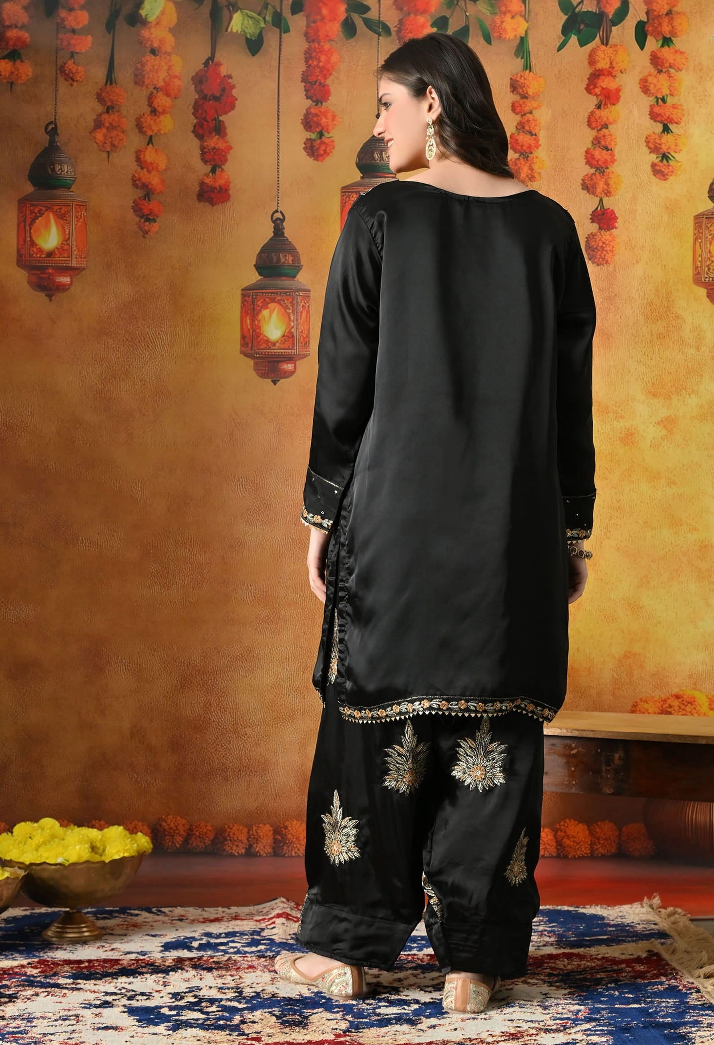 Black Kurta Set with Zardozi, Thread & Sequin Work.