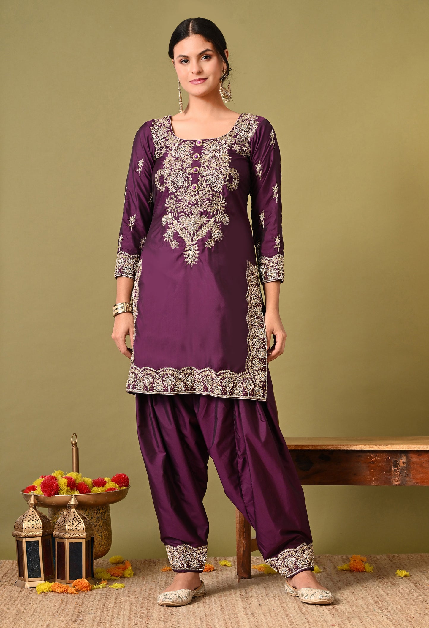 Luxurious Purple Kurta Set with Zardozi and Crystal Cutdana Embroidery