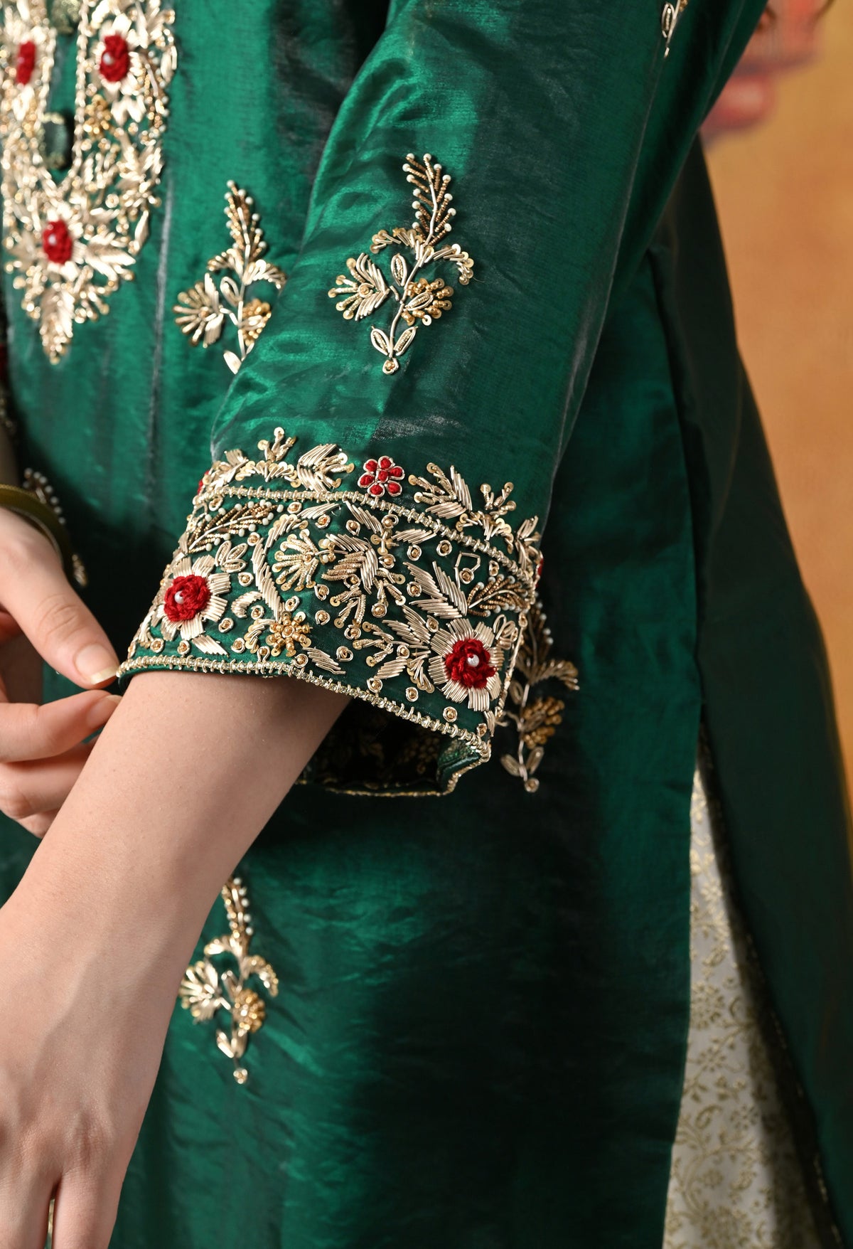 Emerald Green & Ivory Banarasi Gharara Set With Zardozi & Dabka Work