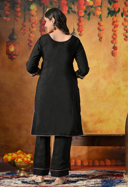 Exquisite Black Kurta Set with Opulent Zardozi Embroidery