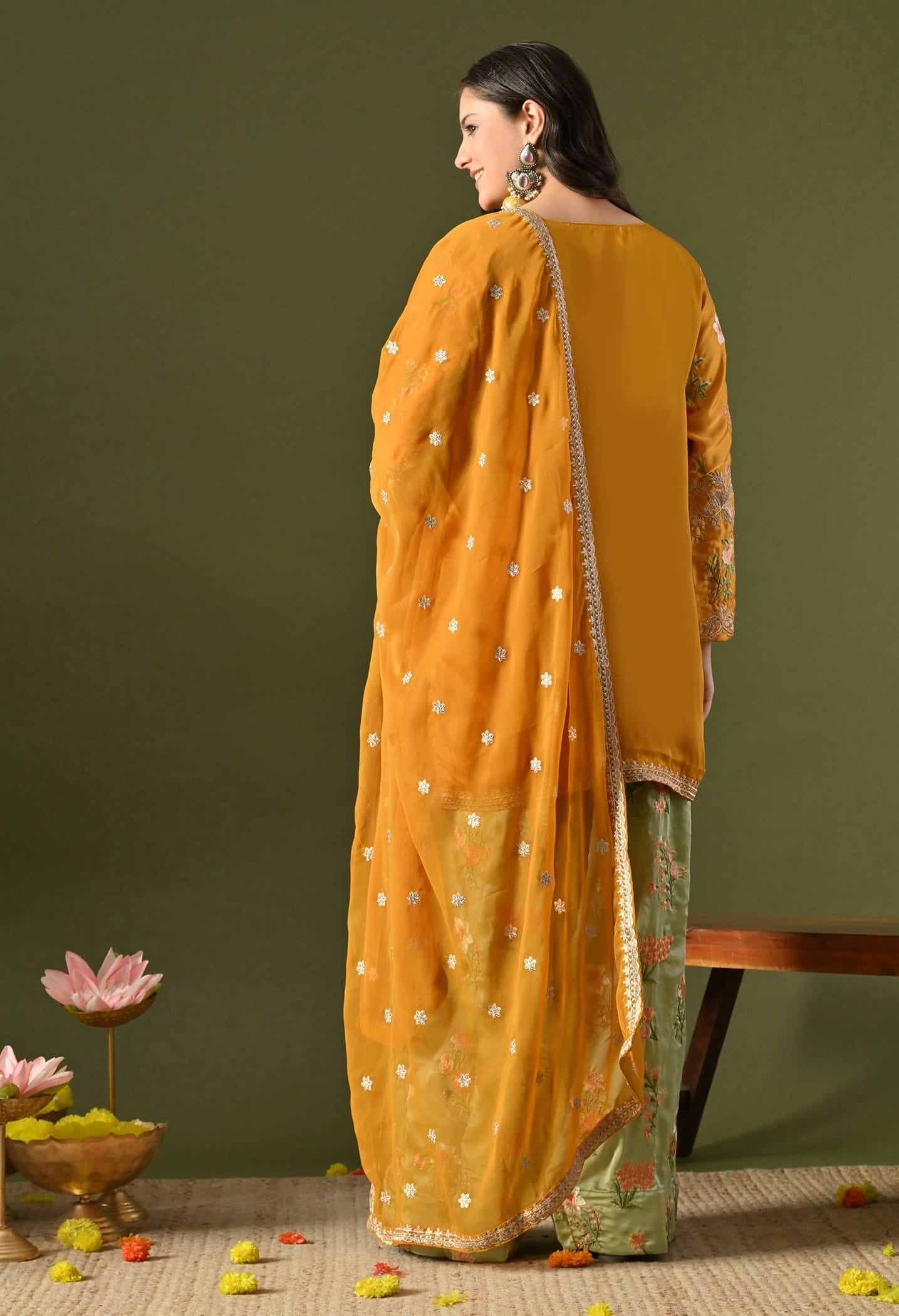 Yellow Kurta Set with Thread & Zardozi Work.