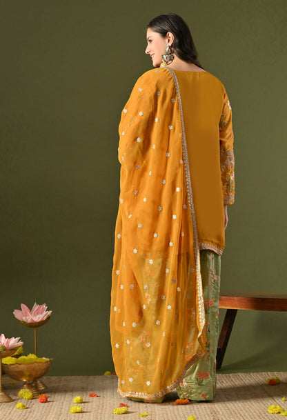 Yellow Kurta Set with Thread & Zardozi Work.