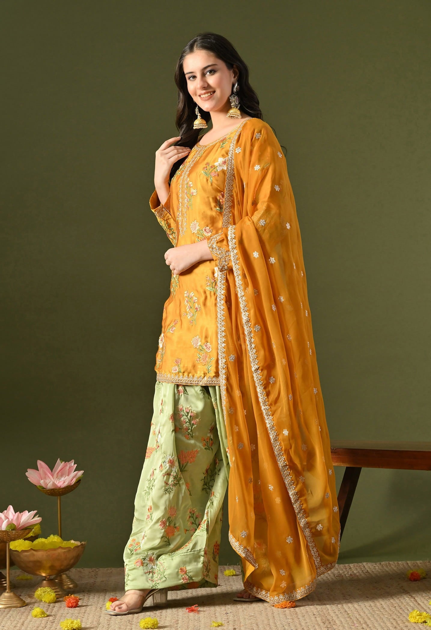 Yellow Kurta Set with Thread & Zardozi Work.