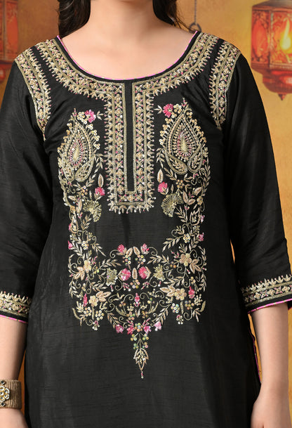 Exquisite Black Kurta Set with Opulent Zardozi Embroidery