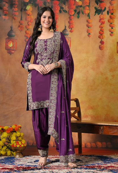 Luxurious Purple Kurta Set with Zardozi and Crystal Cutdana Embroidery