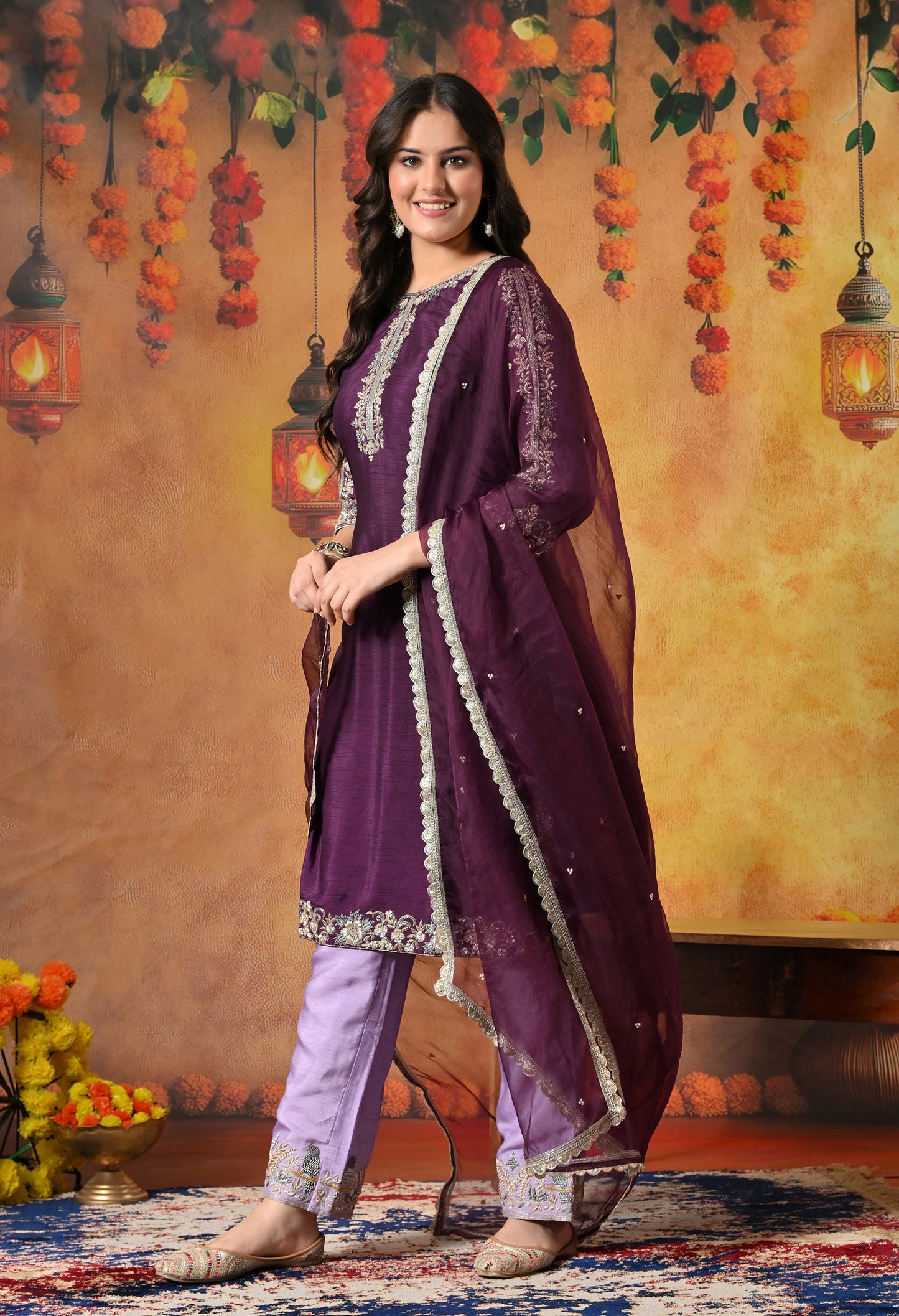 Elegant Purple Kurta Set with Intricate Zardozi Embroidery
