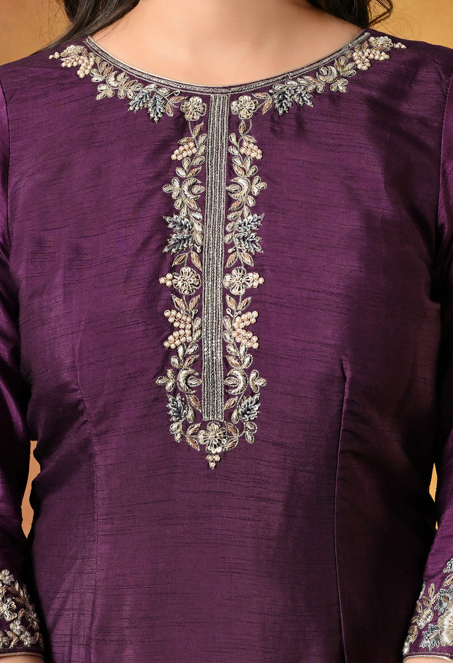 Elegant Purple Kurta Set with Intricate Zardozi Embroidery