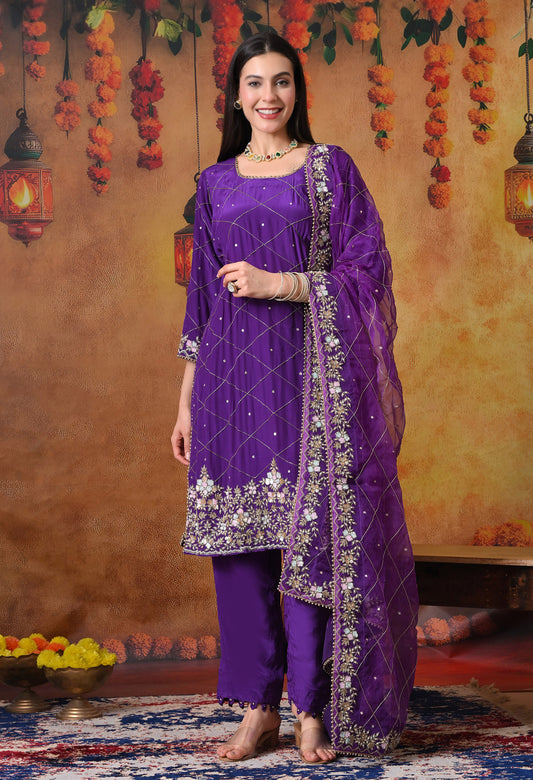 Elegant Purple Kurta Set with Luxurious Zardozi Embroidery