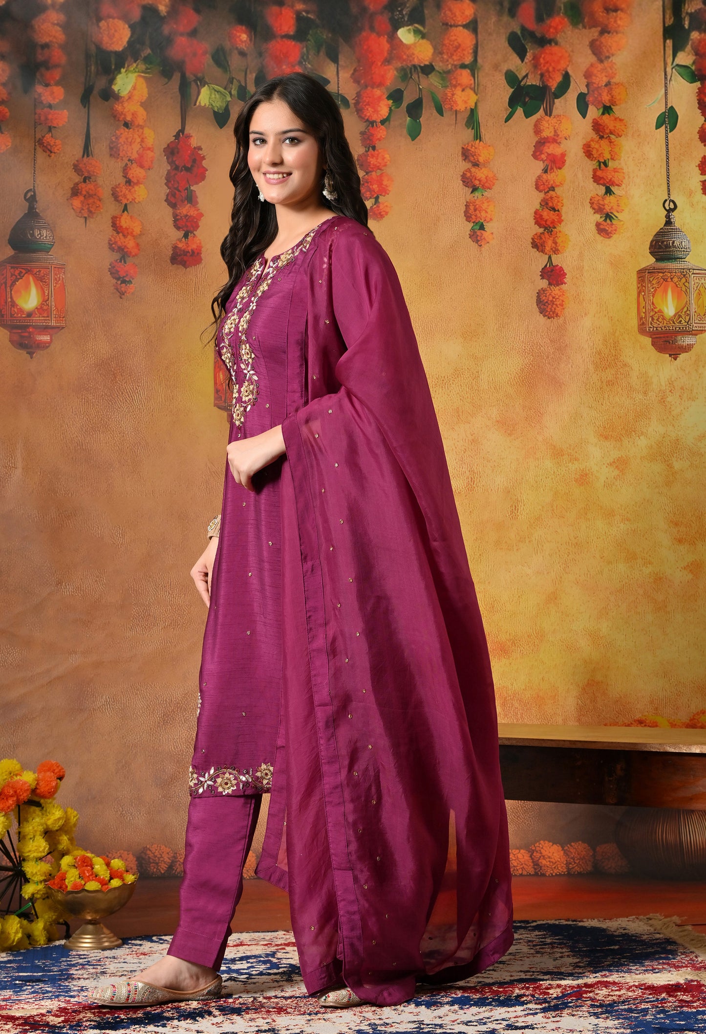 Elegant Black Pink Kurta Set with Intricate Zardozi Work