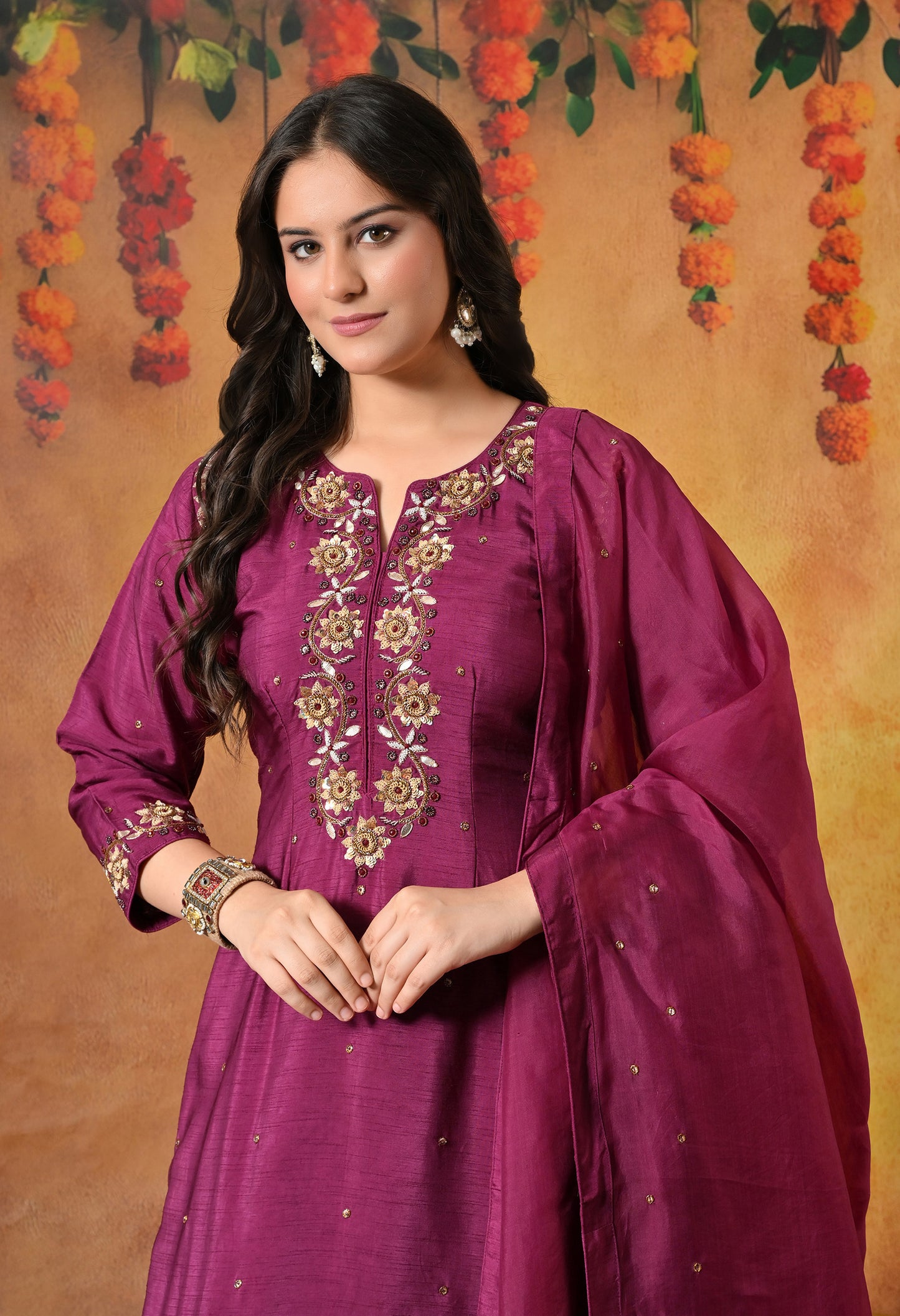 Elegant Black Pink Kurta Set with Intricate Zardozi Work