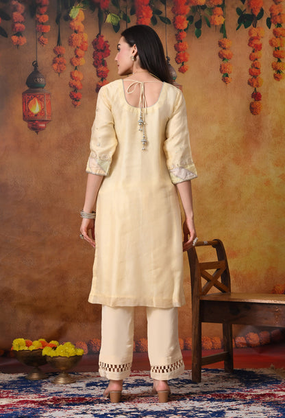 Elegant Light Yellow Kurta Set with Zardozi Embroidery