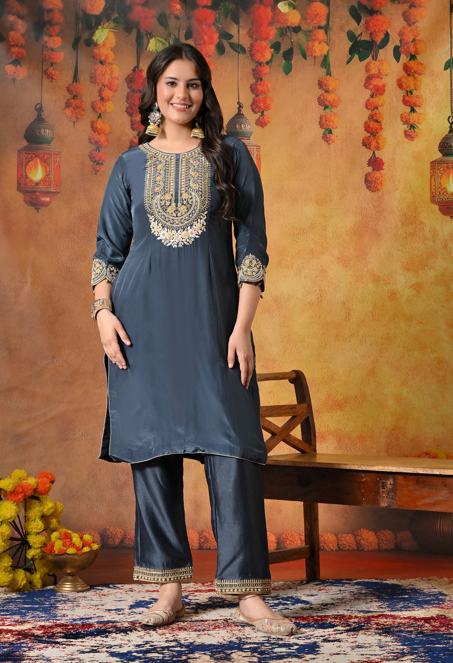 Chic Charcoal Grey Silk Kurta Set with Intricate Zardozi Details