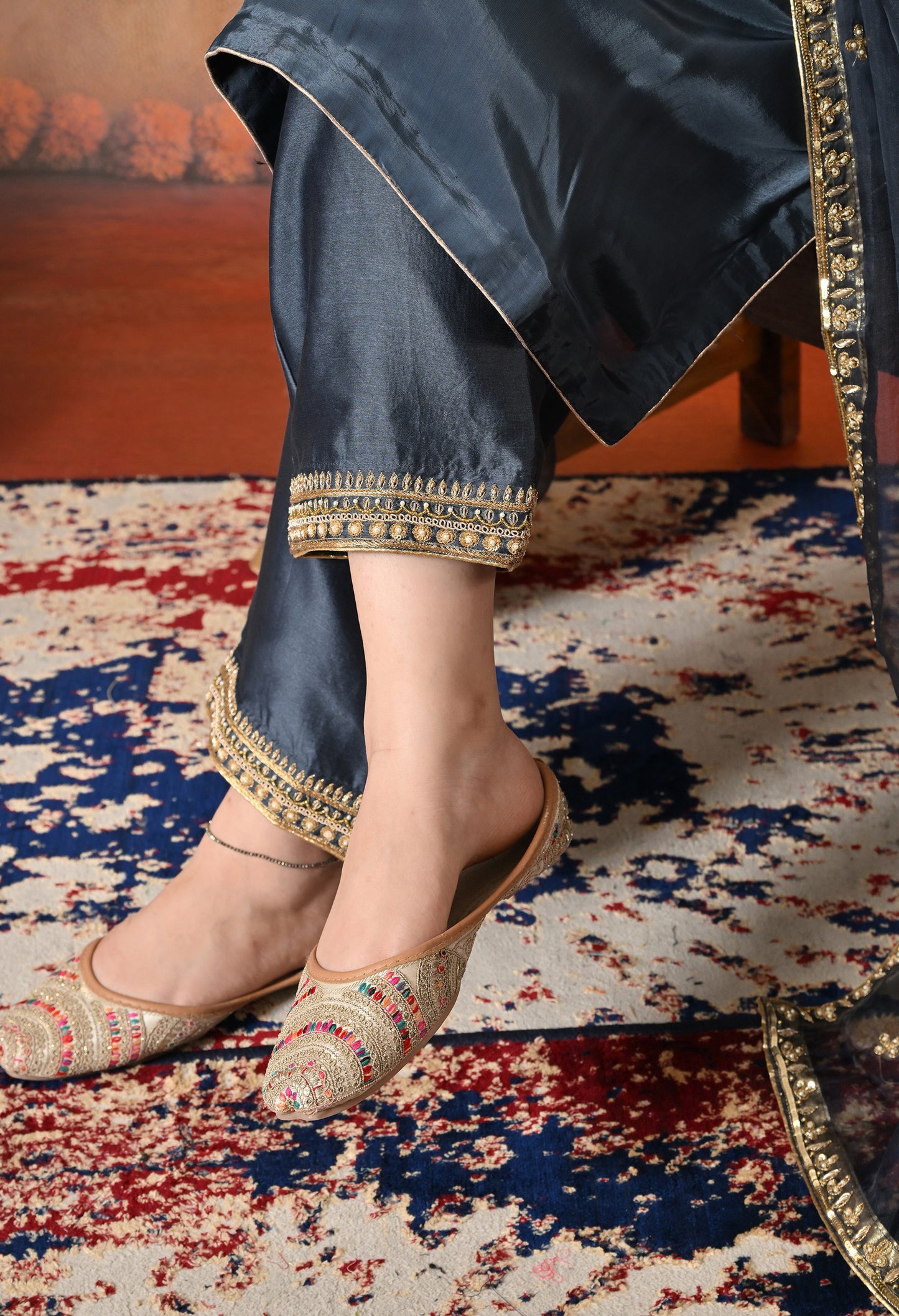 Chic Charcoal Grey Silk Kurta Set with Intricate Zardozi Details