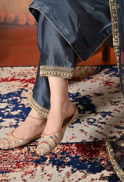 Chic Charcoal Grey Silk Kurta Set with Intricate Zardozi Details