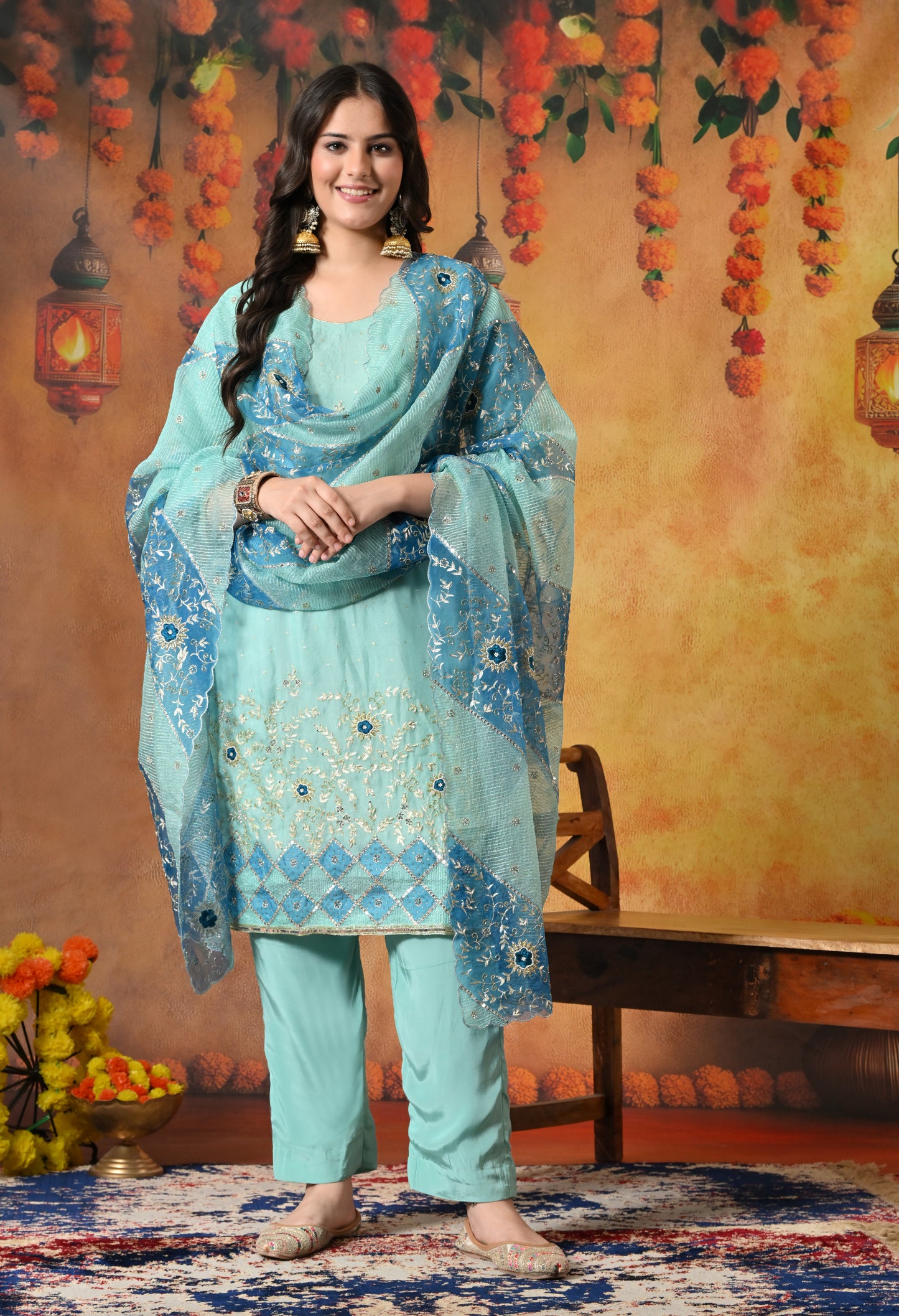 Charming Sky Blue Kurta Set with Delicate Zardozi Embroidery