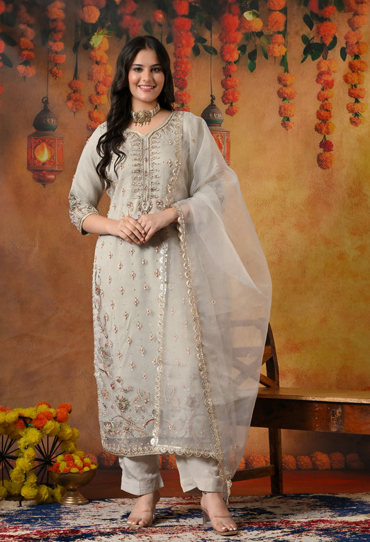Light Grey Kurta Set with exquisite Zardozi Work