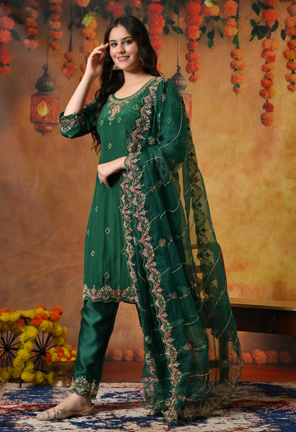 Luxurious Dark Green Crepe Kurta Set with Exquisite Zardozi Embroidery