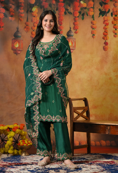 Luxurious Dark Green Crepe Kurta Set with Exquisite Zardozi Embroidery